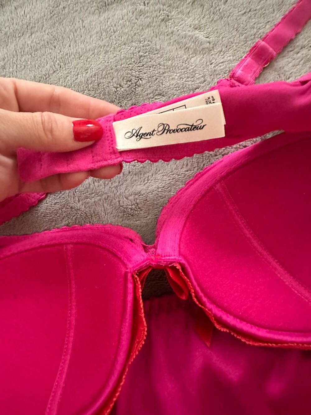 Agent Provocateur Molly Plunge Bra + Suspender in Red and Pink Silk - NWOT - Picture 7 of 10